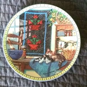 Vintage Cat collector plate from Edwin Knowles